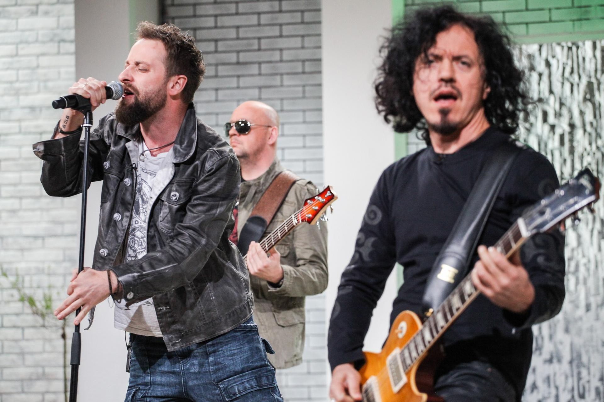 Minister Wojciech Balczun mówi nam o swojej muzycznej pasji. "Do gitary wracam dla r…