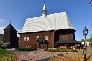 To dawna wieś duchowna w Małopolsce. Kiedyś była własnością klasztoru