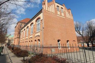 VIII Liceum im. Adama Mickiewicza w Poznaniu