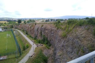 To miejsce nazywają Małą Kadzielnią. Znajduje się w Górach Świętokrzyskich