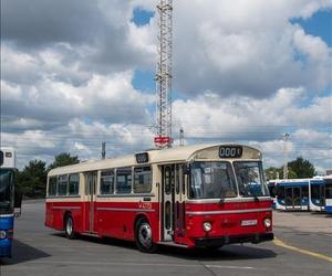 W PRL-u każdy o nich marzył, do Krakowa trafiły używane. Kultowe scanie wyremontowane przez MPK