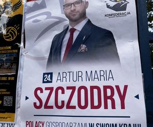 Plakaty w Międzyzdrojach 