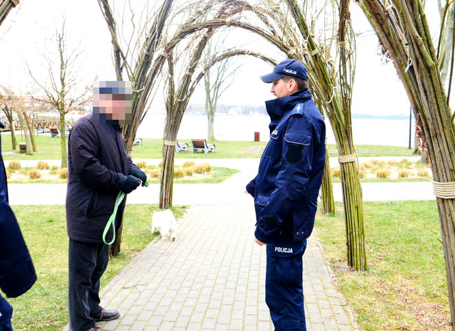 Ładna pogoda pretekstem do łamania obostrzeń