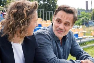 Barwy szczęścia, odcinek 3172. Beata (Anita Jancia-Prokopowicz), Karol Czubak (Jan Wieczorkowski)