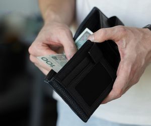 Nie wszyscy o tym wiedzą! Co miesiąc ponad 270 zł ekstra do emerytury. Komu się należy?