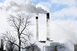 Smog na Dolnym Śląsku. Nowa Ruda wśród miast z najbardziej RAKOTWÓRCZYM powietrzem w Polsce!