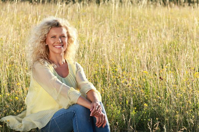 Samotność po 50. nie musi być gorzka. WYWIAD z Katarzyną Miller, psychoterapeutką