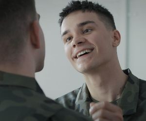 M jak miłość, odcinek 1875: Janek (Jakub Sirko), Mateusz (Rafał Kowalski)