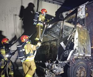 Pożar w tunelu POW w Warszawie. Płonąca ciężarówka sparaliżowała ruch na kilka godzin