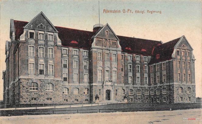 To jeden z najpiękniejszych budynków w Olsztynie. Dawniej pomieszczenia zajmowało m.in. Gestapo