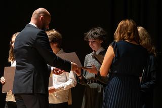 Od 200 do 400 zł dla uzdolnionej młodzieży z Wrocławia