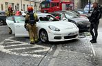 Porsche Panamera w ogniu! Pożar luksusowego auta w centrum Warszawy