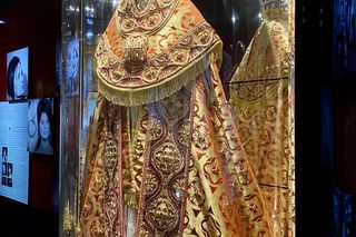 Cinecittà Studios, kostium z serialu Młody papież