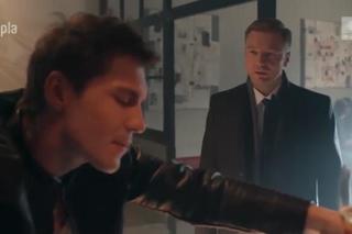 	To nie koniec świata 2 sezon odcinek 16 (odc. 3). Aleks (Mikołaj Roznerski), Paweł (Krystian Wieczorek)