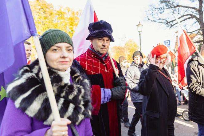 Kilka tysięcy uczestników przeszło ulicami miast. Trójmiejskie obchody Święta Niepodległości 