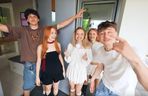 Friz pokazał domy BAZY i FAZY! Tak mieszkają uczestnicy Twoje 5 minut