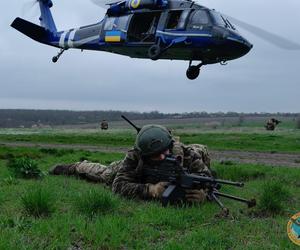 Więcej amerykańskich śmigłowców na Ukrainie? Kijów chwali się drugim UH-60 Black Hawk