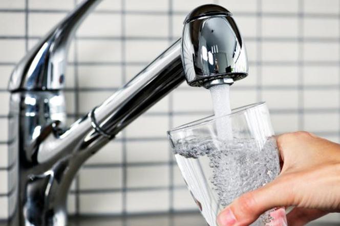 Woda wodociągowa: prawdy i mity. Czy wodę z kranu można pić?