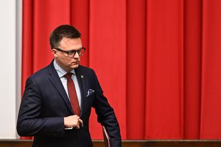 Hołownia pod ostrzałem gwiazd. Nie podoba im się decyzja dot. aborcji 