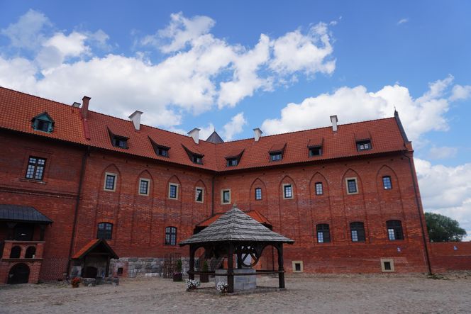 TOP 5 zamków i pałaców w Podlaskiem