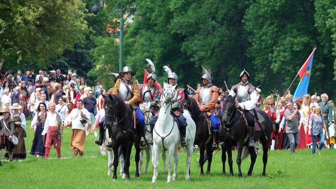 Do Zamościa wkroczyły wojska [GALERIA]