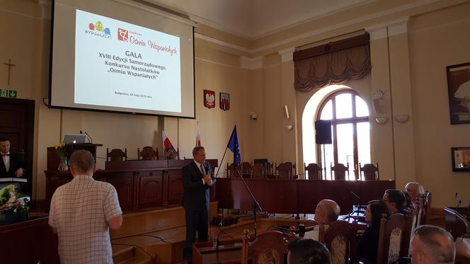 Czerpią radość z niesienia pomocy innym. Gala "Ośmiu Wspaniałych" za nami! [ZDJĘCIA]