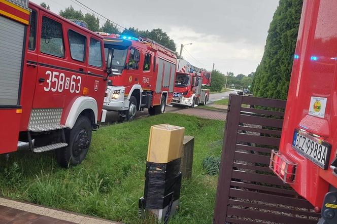 Skutki burz w pow. częstochowskim i mikołowskim. Pioruny uderzyły w domy, spaliła się stodoła