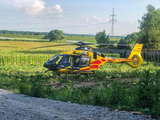 Okropna tragedia pod Krakowem. Mężczyzna został zgnieciony przez śmieciarkę