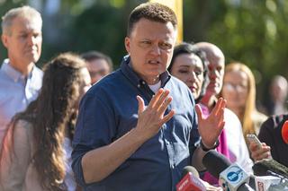 Hołownia ma kobiecy atom 