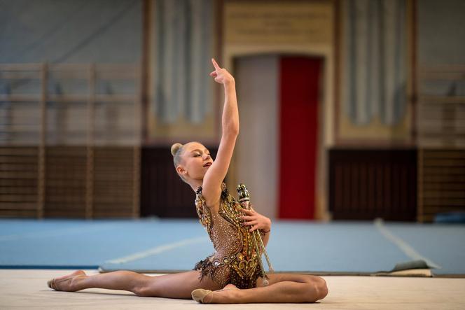 Emilia Komarewicz mistrzyni w gimnastyce artystycznej