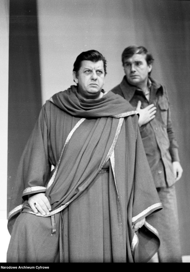 Mariusz Dmochowski, aktor