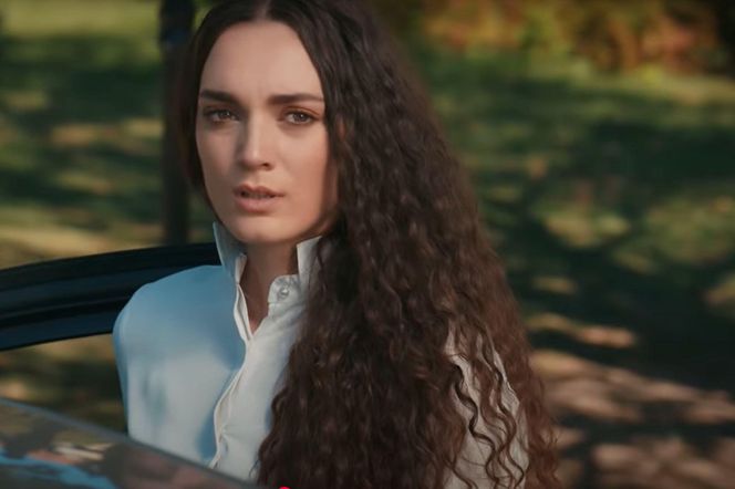 Zwolniona Nana opuszcza rezydencję Kirimli 