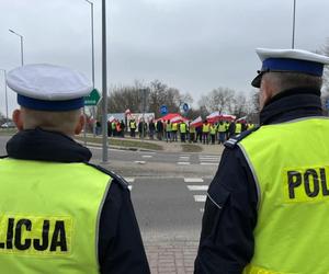 Protest rolników na trasie Lublin-Zamość w Piaskach