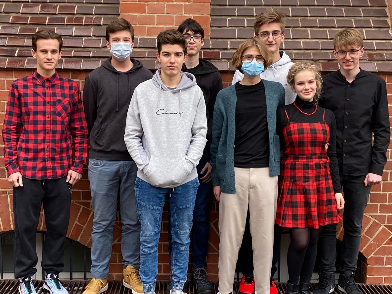 Poznańscy licealiści stworzyli aplikację. ZdajTo pomaga w nauce!