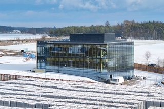 Drewniany biurowiec w Wielu