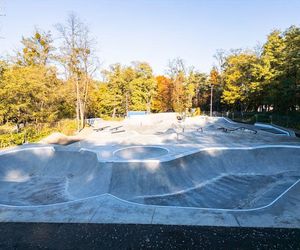 Skatepark w parku Wiśniowiec w Rybniku na finiszu