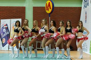 Dziewczyny z Bell Arto Cheerleaders