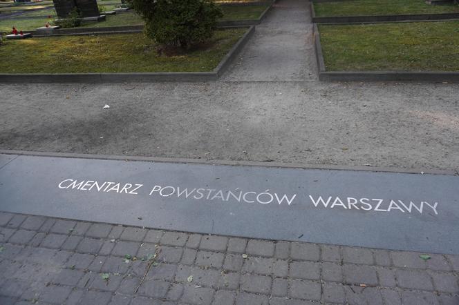 Cmentarz Powstańców Warszawy na Woli 