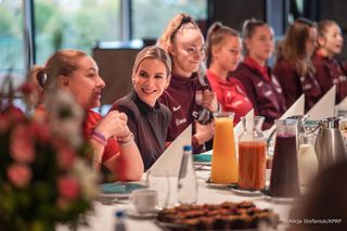 Marta Nawrocka spotkała się z reprezentacją Polski kobiet