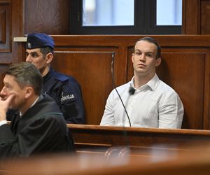 Proces Dawida Mirkowskiego o zabójstwo na Nowym Świecie. Ja go, k***a, pociąłem!