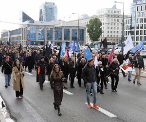   Razem przeciw przemocy. Medycy protestują w Warszawie