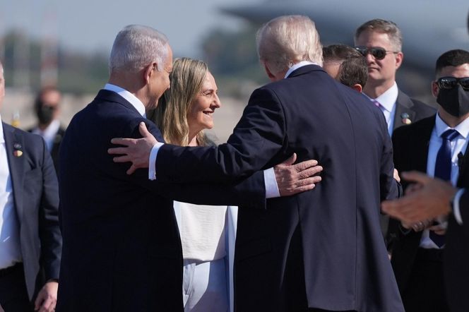 Trump w Tel Awiwie. Hamas wypuszcza kolejnych zakładników