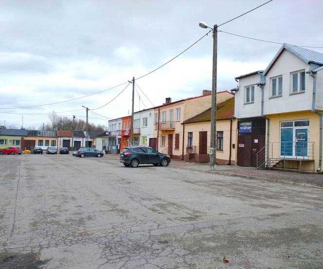 2. Odrzywół (646. miejsce w Polsce wśród miasteczek) - zamożność per capita 2024: 4674,98 zł