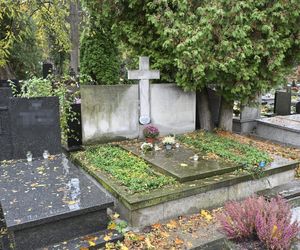 Grób matki Bronisława Komorowskiego