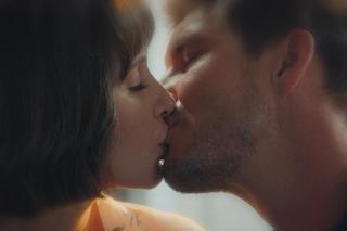 M jak miłość odc. 1774. Ania (Alina Szczegielniak), Marcin (Mikołaj Roznerski)