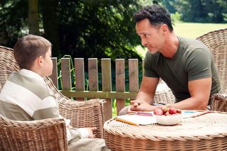 	Barwy szczęścia odc. 3079. Ksawery (Bartosz Gruchot), Mariusz (Rafał Cieszyński)