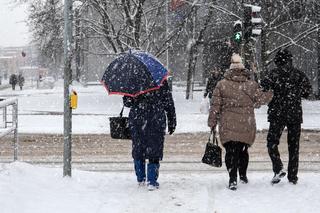 Ostre śnieżyce, wichury i siarczyste mrozy straszą Polaków. Ten region ma najgorzej
