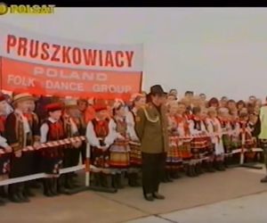 Michael Jackson zmarł 16 lat temu. Gdy odwiedził Polskę, wszyscy wstrzymali oddech. Te zdjęcia zachwycają