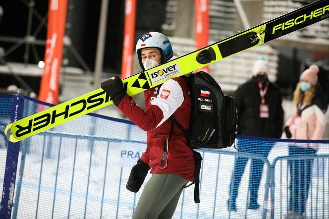 Skoki narciarskie 23-24.01.2021 - PROGRAM, ZMIANA GODZINY. O której skoki w Lahti?