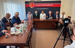 Podpisanie umowy na utworzenie w Krynicy-Zdroju klasy o profilu hokejowym